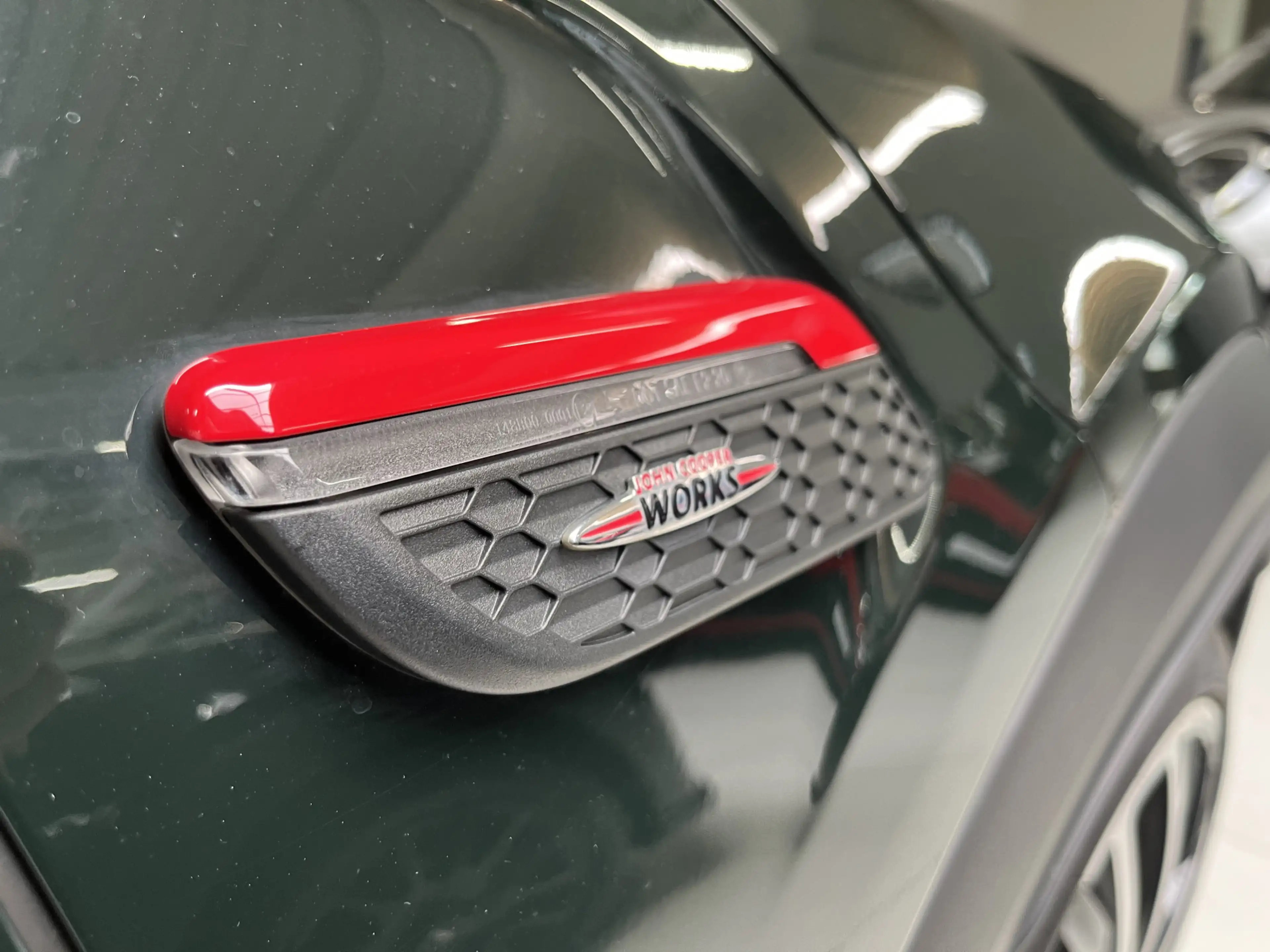 MINI John Cooper Works Cabrio 2.0 JCW | 231 pk | Rebel Green | Active Cruise Con — photo 9