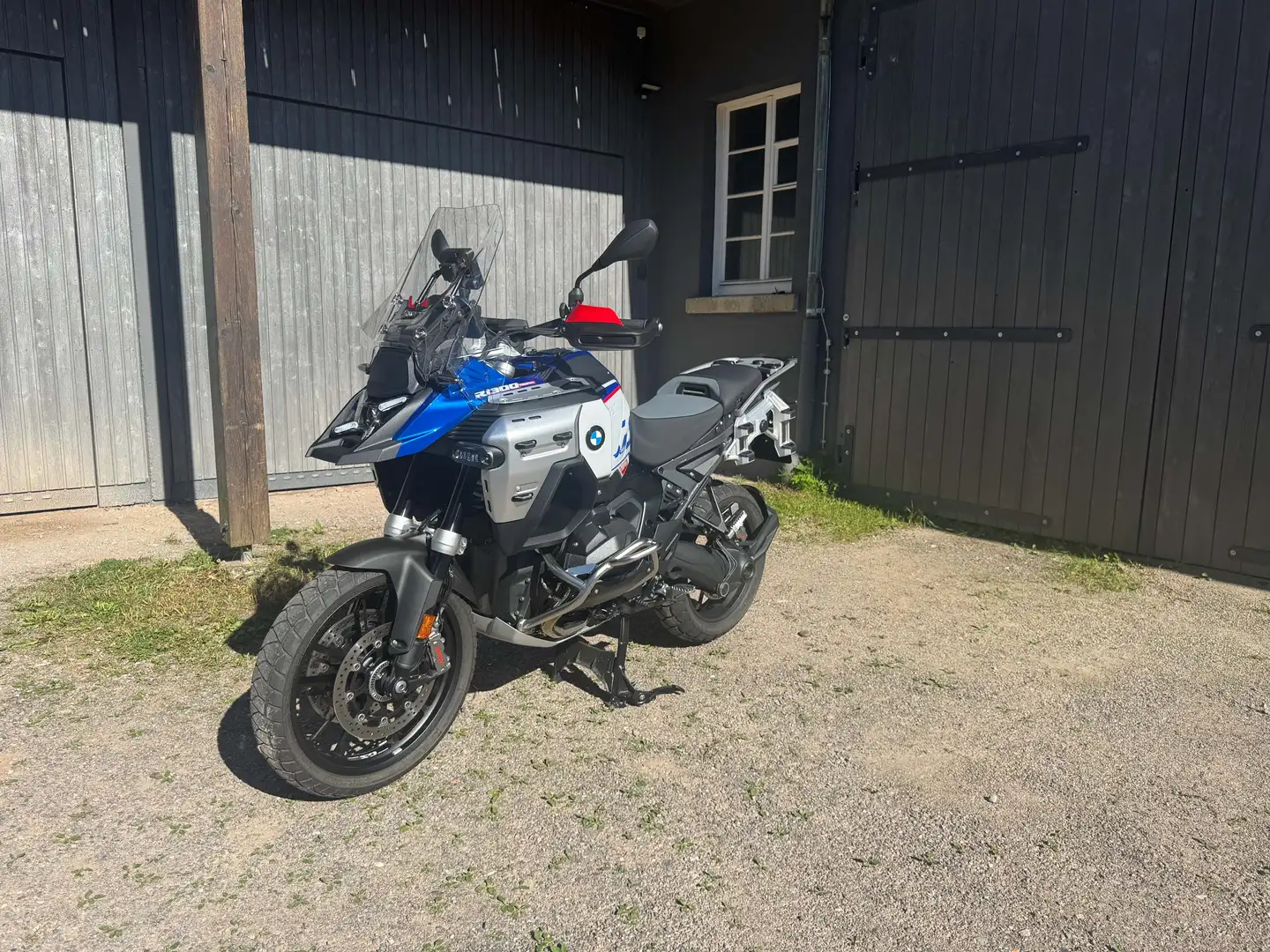 BMW R 1300 GS Adventure ASA Trophy Vollausstattung Weiß - 2