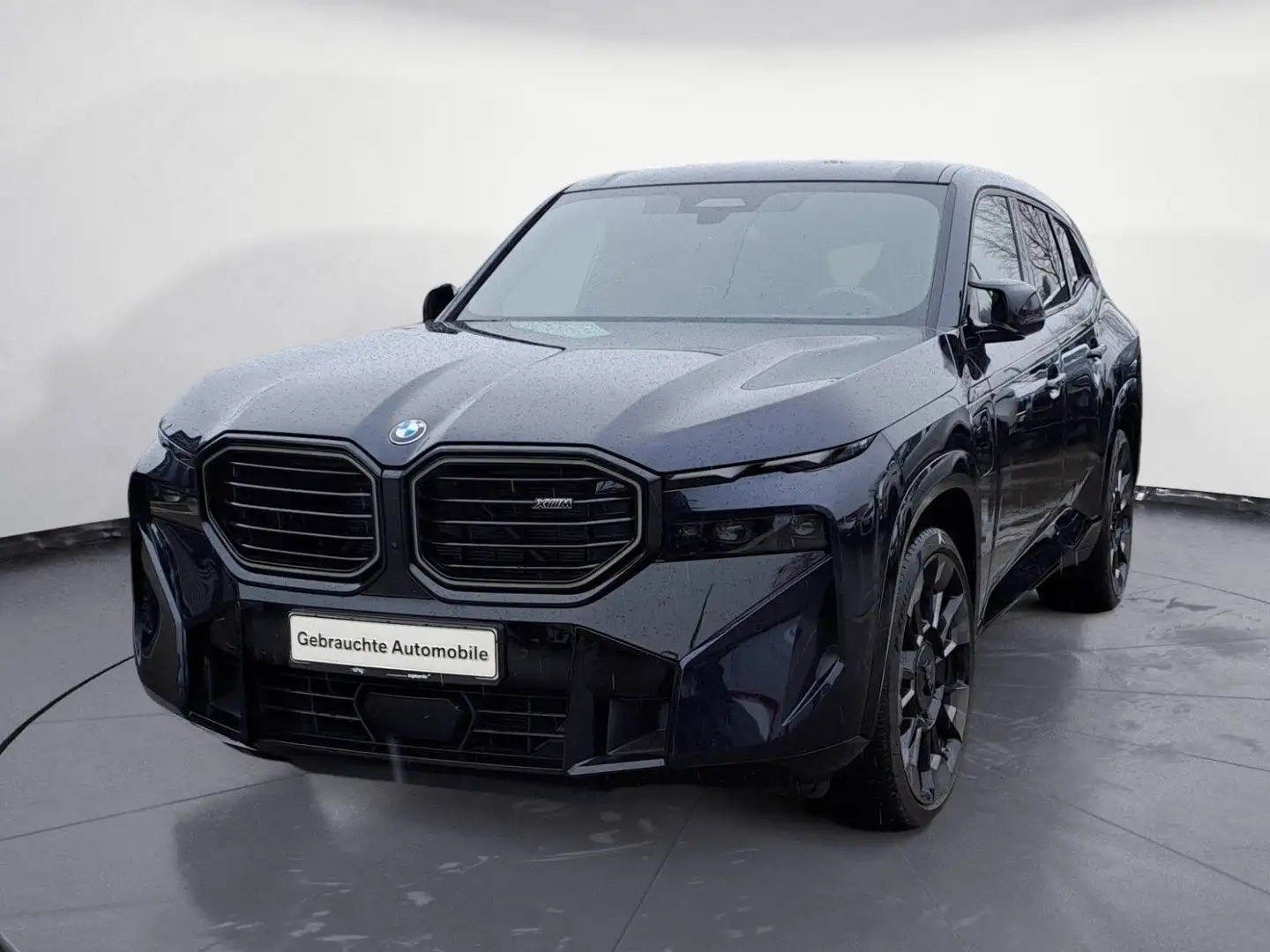 BMW XM 50e Sport Aut. AHK Soft-Close Schwarz - 1