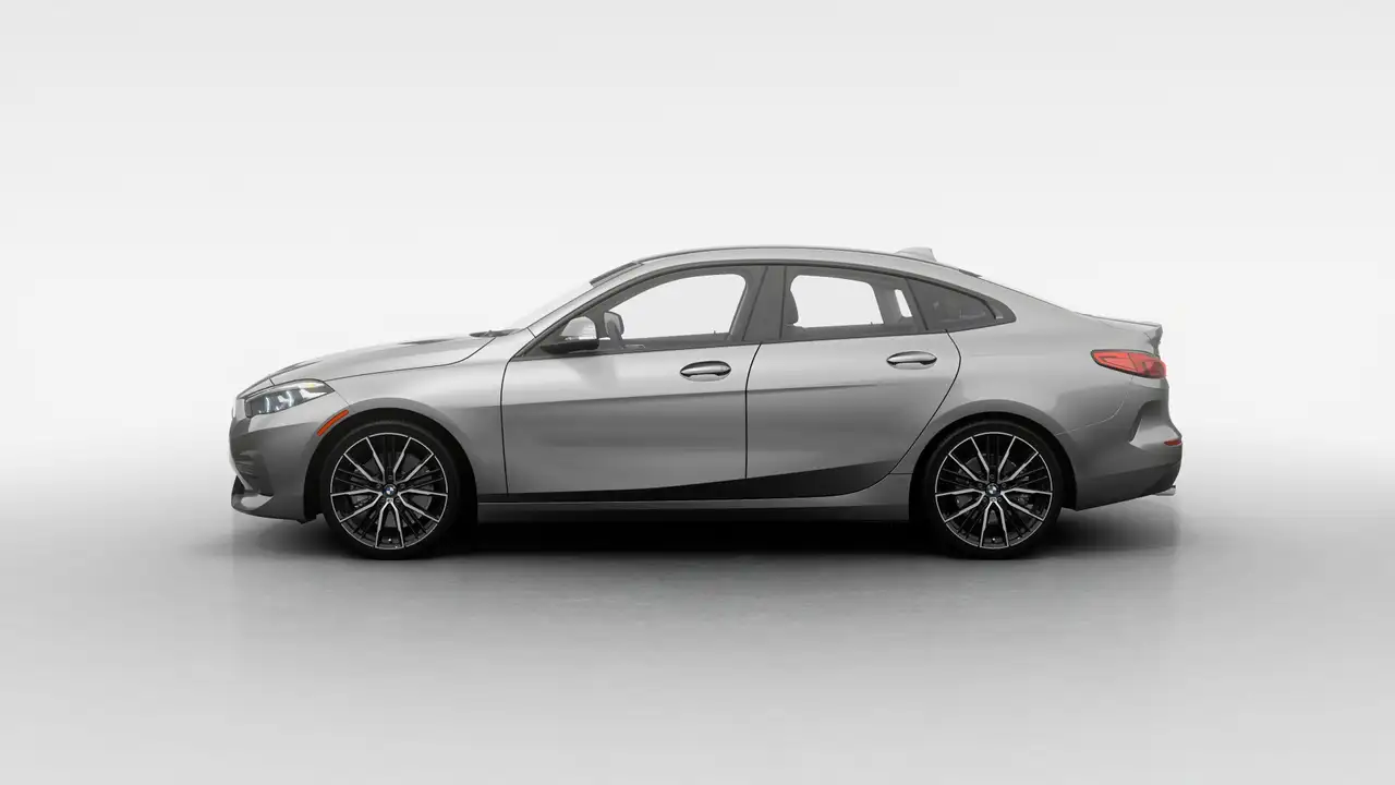BMW 2 Series снимка BMW 2 Series