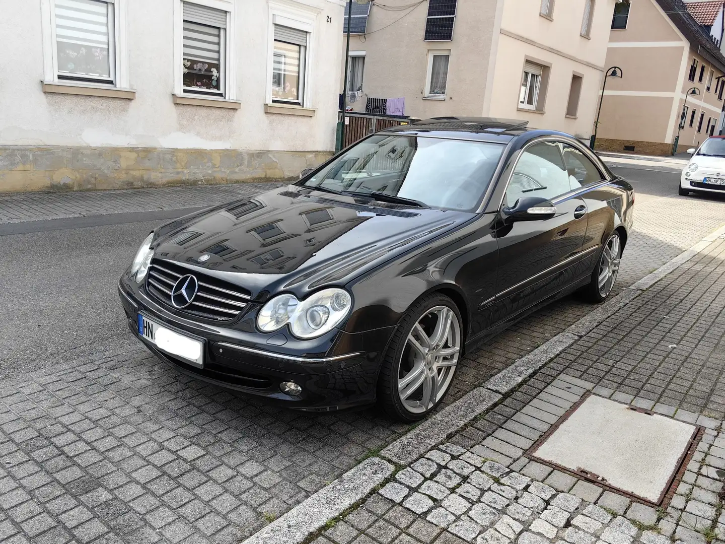 Mercedes-Benz CLK 240 Coupe Avantgarde Schwarz - 1