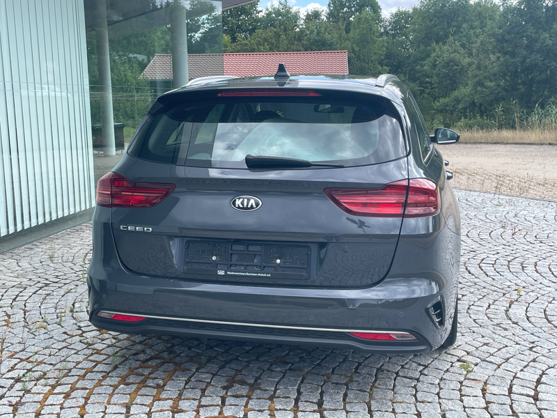 Kia Ceed SW / cee'd SW 1.6 CRDI Vision CarPlay*Kamera*SH*LED*Alu — photo 10