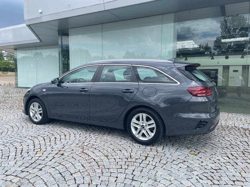 Kia Ceed SW / cee'd SW 1.6 CRDI Vision CarPlay*Kamera*SH*LED*Alu — photo 3