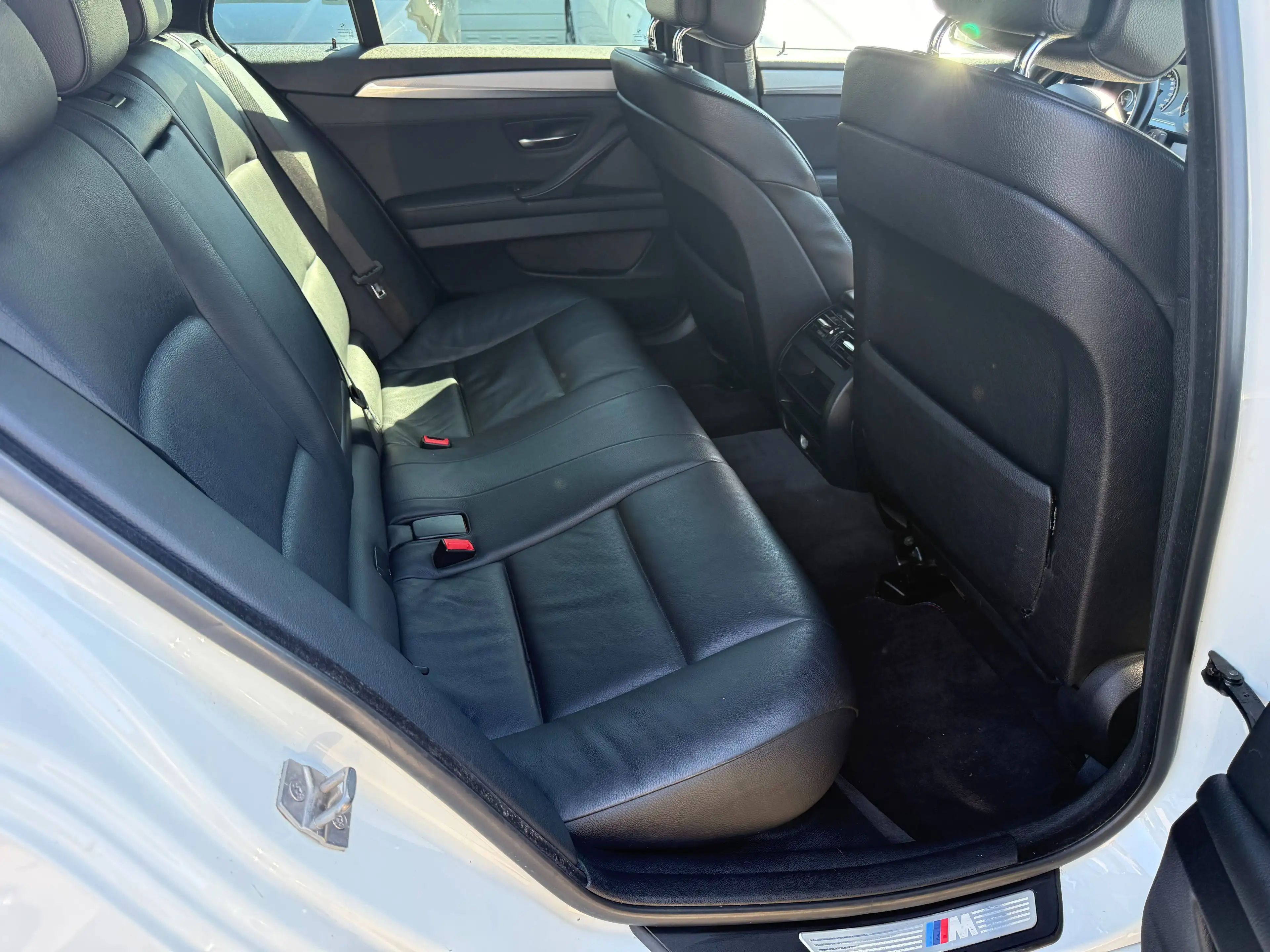 BMW 525 525d xDrive~Original M-Sportpaket~Navi~Leder~Panor — photo 13
