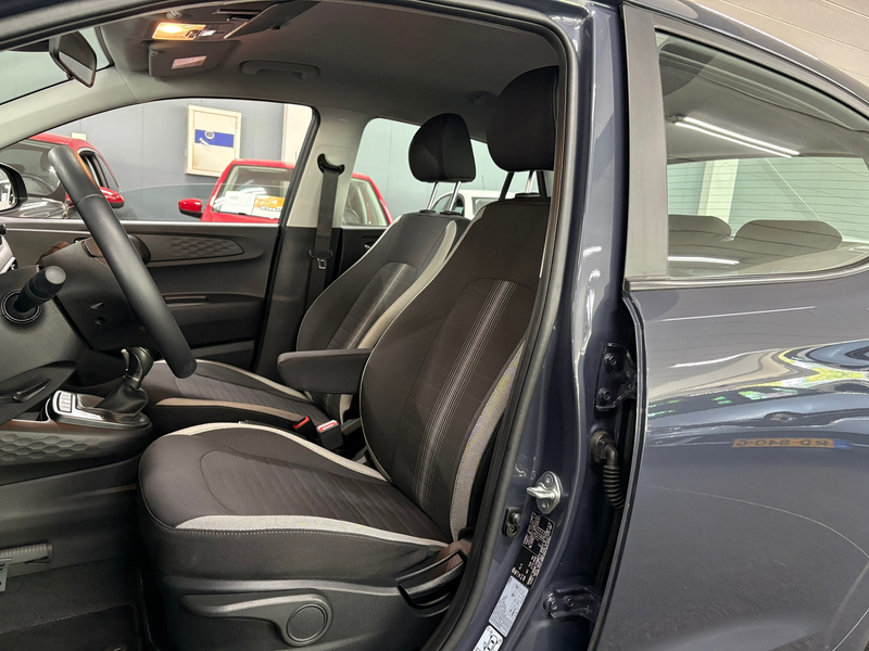 Hyundai i10 1.0 Comfort Smart 5-zits/ NL auto/ 12.036 KM/ Auto — photo 9