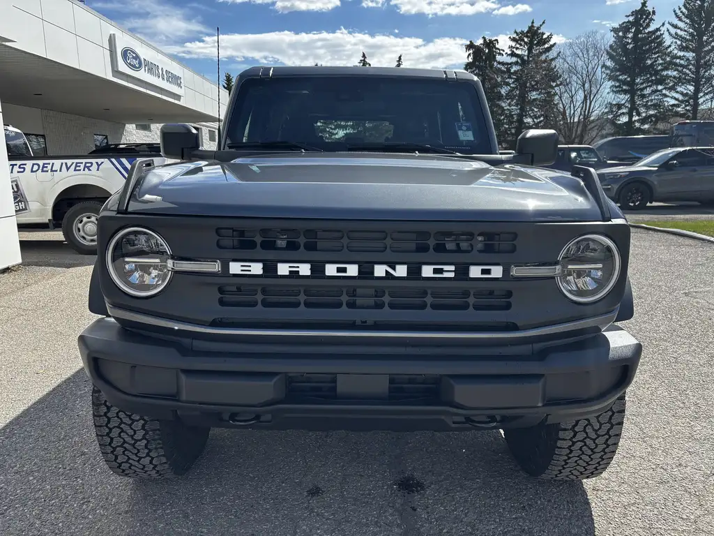 Ford Bronco 2026 photo 2