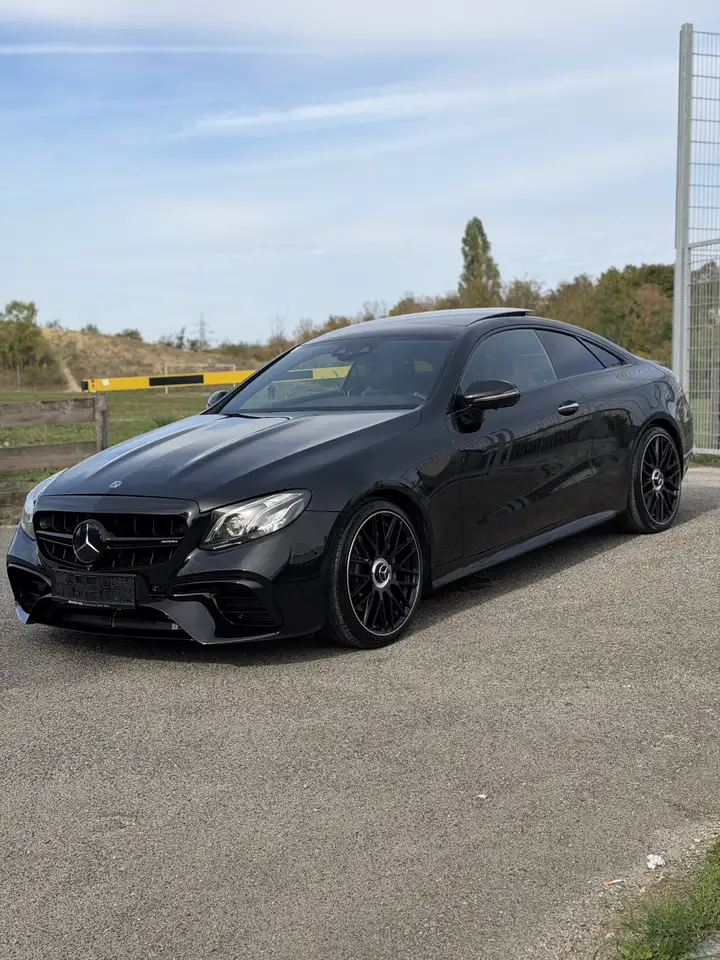 Mercedes-Benz E 220