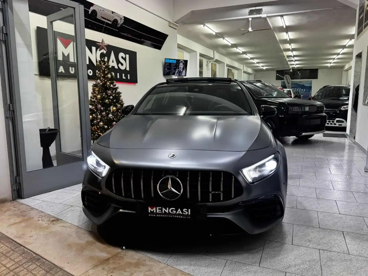 Mercedes-Benz A 45 S AMG A 45S AMG 4Matic+ PERFORMANCE Gris - 1