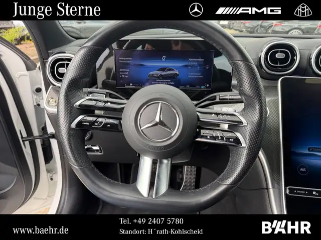 Mercedes-Benz C Class view 13
