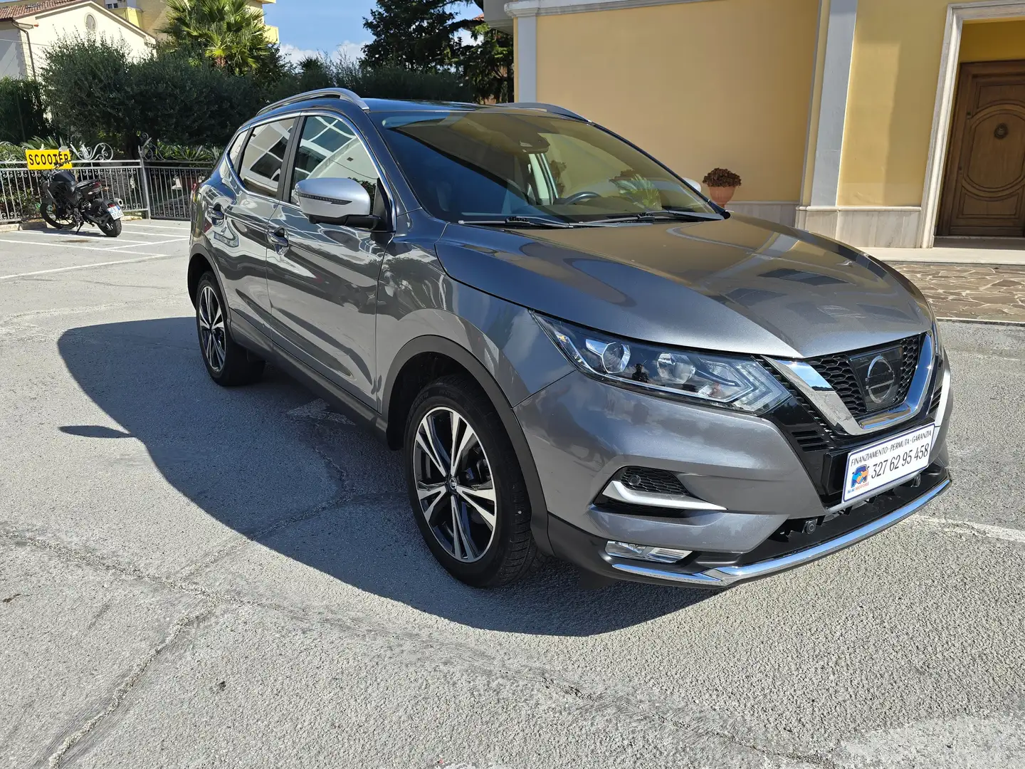 Nissan Qashqai Qashqai II 2017 1.6 dci N-Connecta 2wd 130cv Grigio - 2