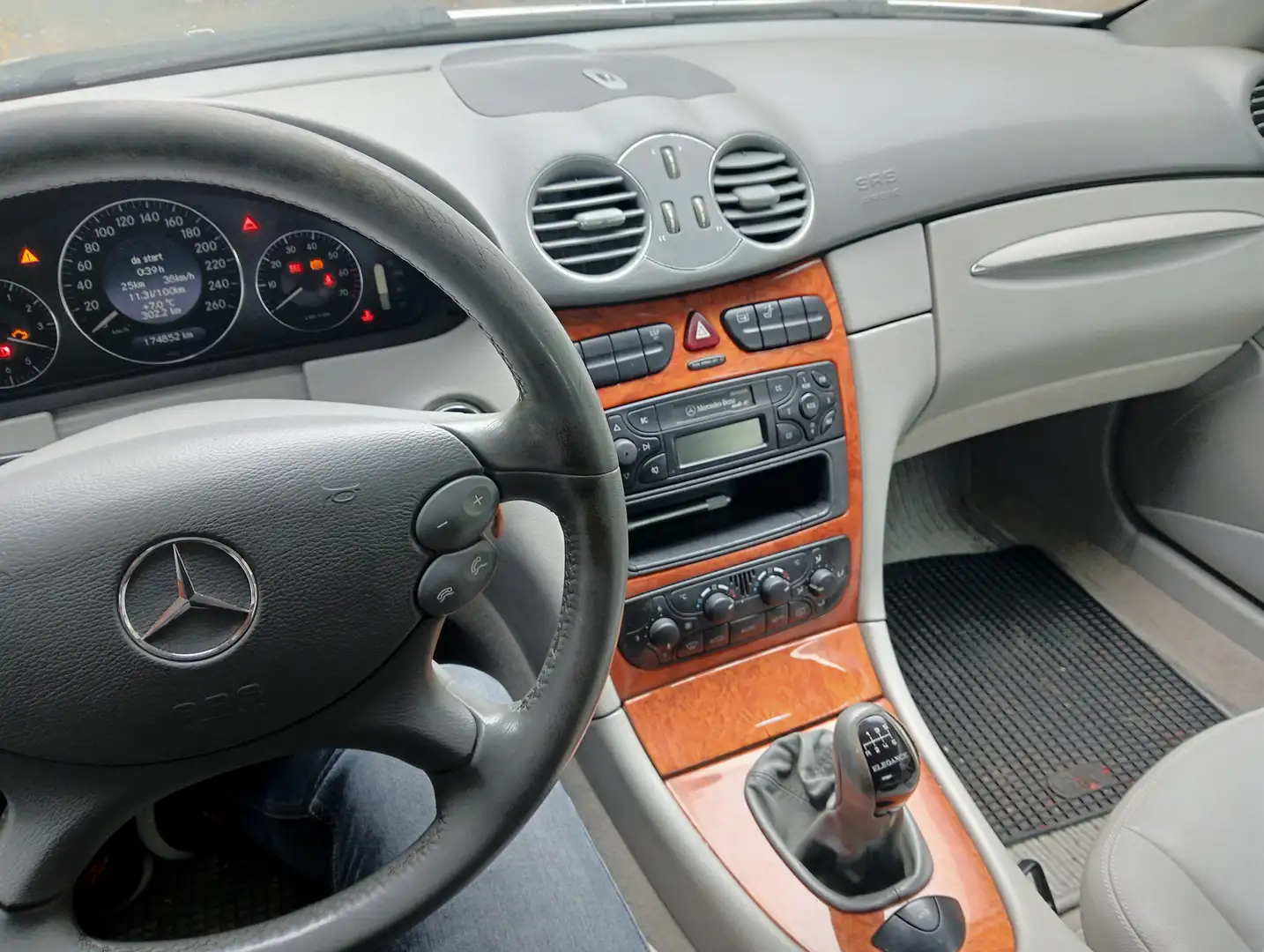 Mercedes-Benz CLK 200 CLK Cabrio 200 k tps Elegance Grigio - 2