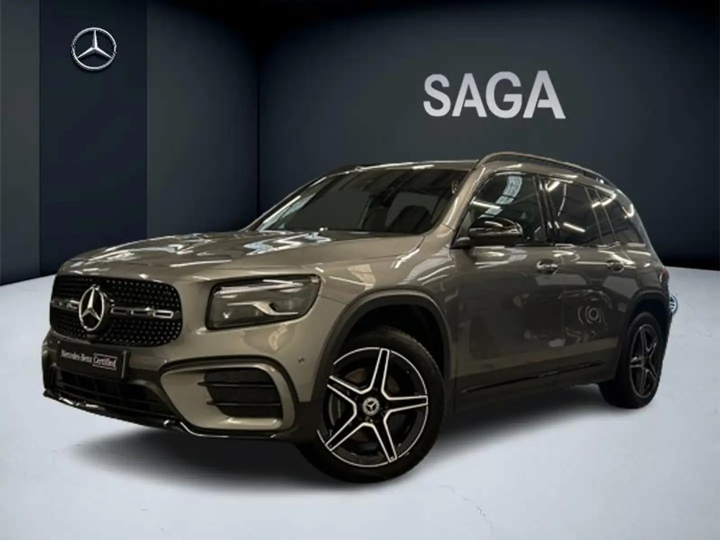 Mercedes-Benz GLB 200 d AMG Line Attelage Facelift Gris - 1