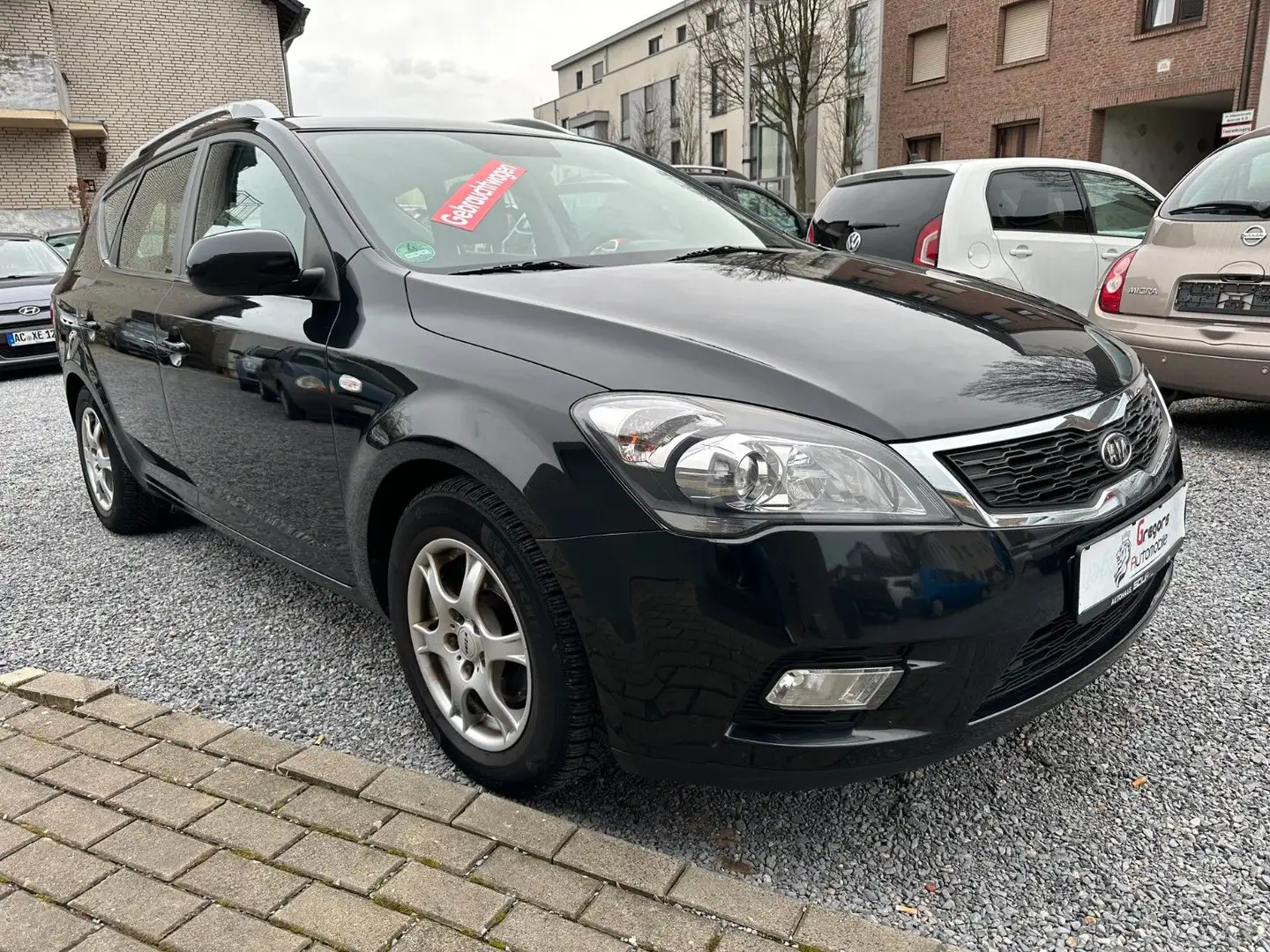 Kia Ceed / cee'd Schwarz - 1