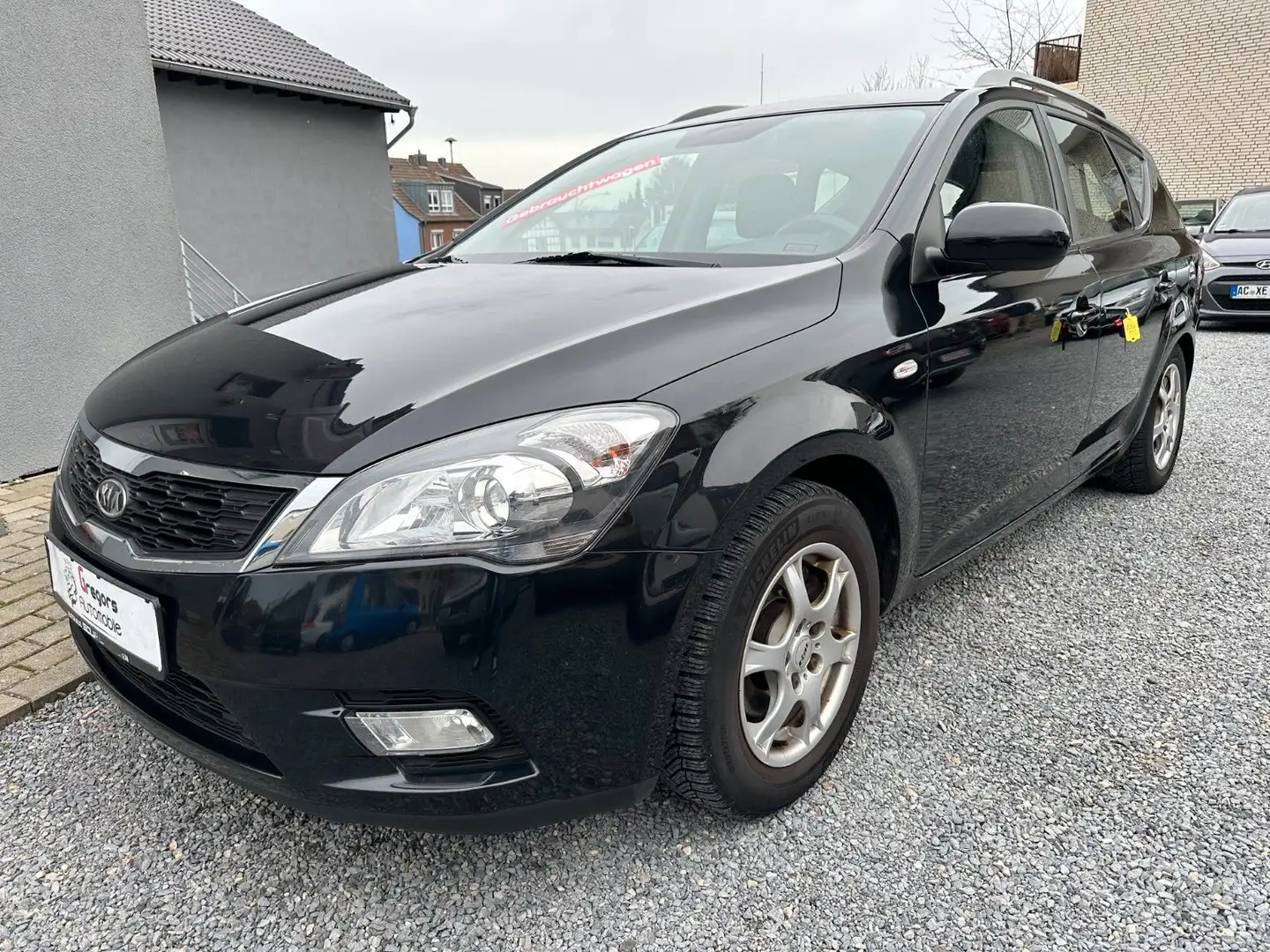 Kia Ceed / cee'd Schwarz - 2