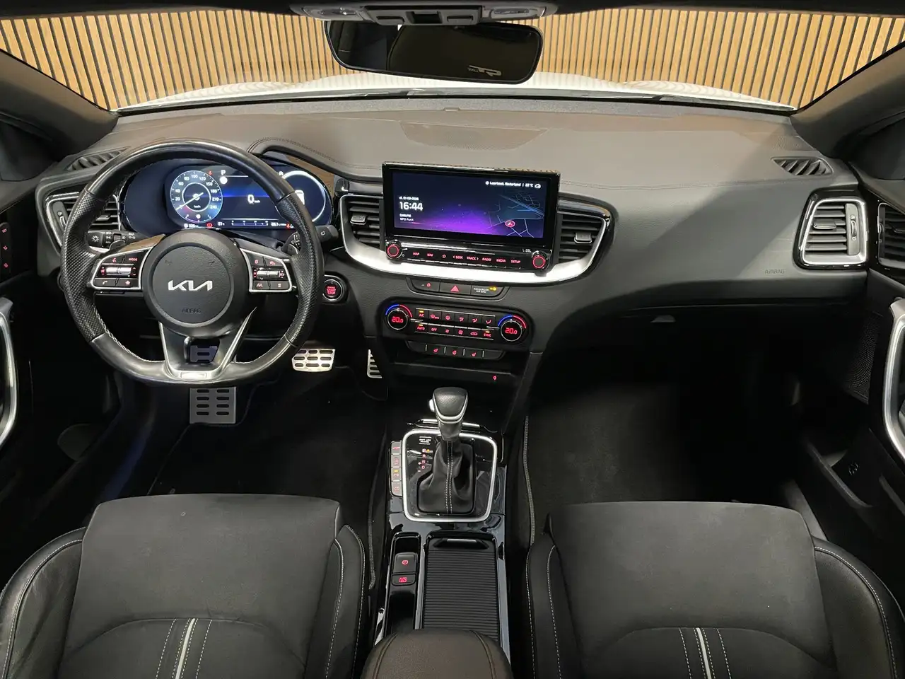 Kia Ceed Sportswagon 1.5 T-GDi GT-PlusLine AUTOMAAT PANORAM, миниатюра 8