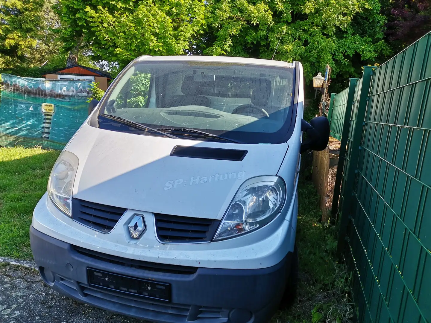 Renault Trafic Kasten 2,0dCi Weiß - 2