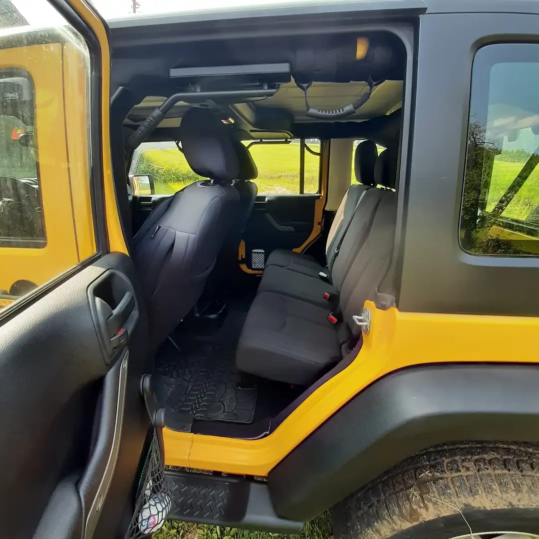 Jeep Wrangler Wrangler Unlimited Hard-Top 2.8 CRD DPF Sport Jaune - 2