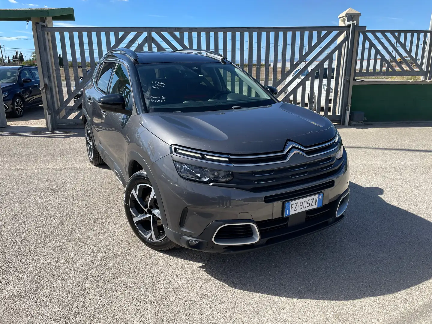 Citroen C5 Aircross 1.5 bluehdi 130cv EAT8 Feel-NAVIGATORE-RETROCAMERA Grigio - 1