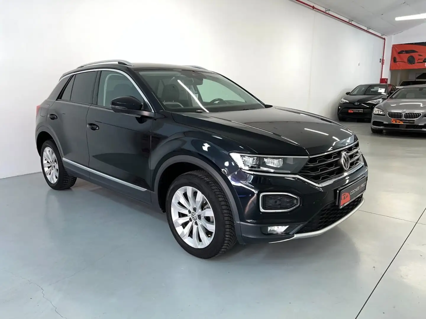 Volkswagen T-Roc Sport 1.5 TSI 110kW (150CV) DSG Negro - 2