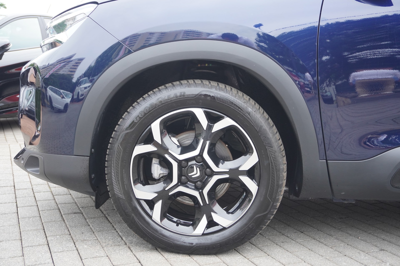 Citroen C5 Aircross 1.2 M-Hybrid Plus Aut. LED Navi 360° — photo 10