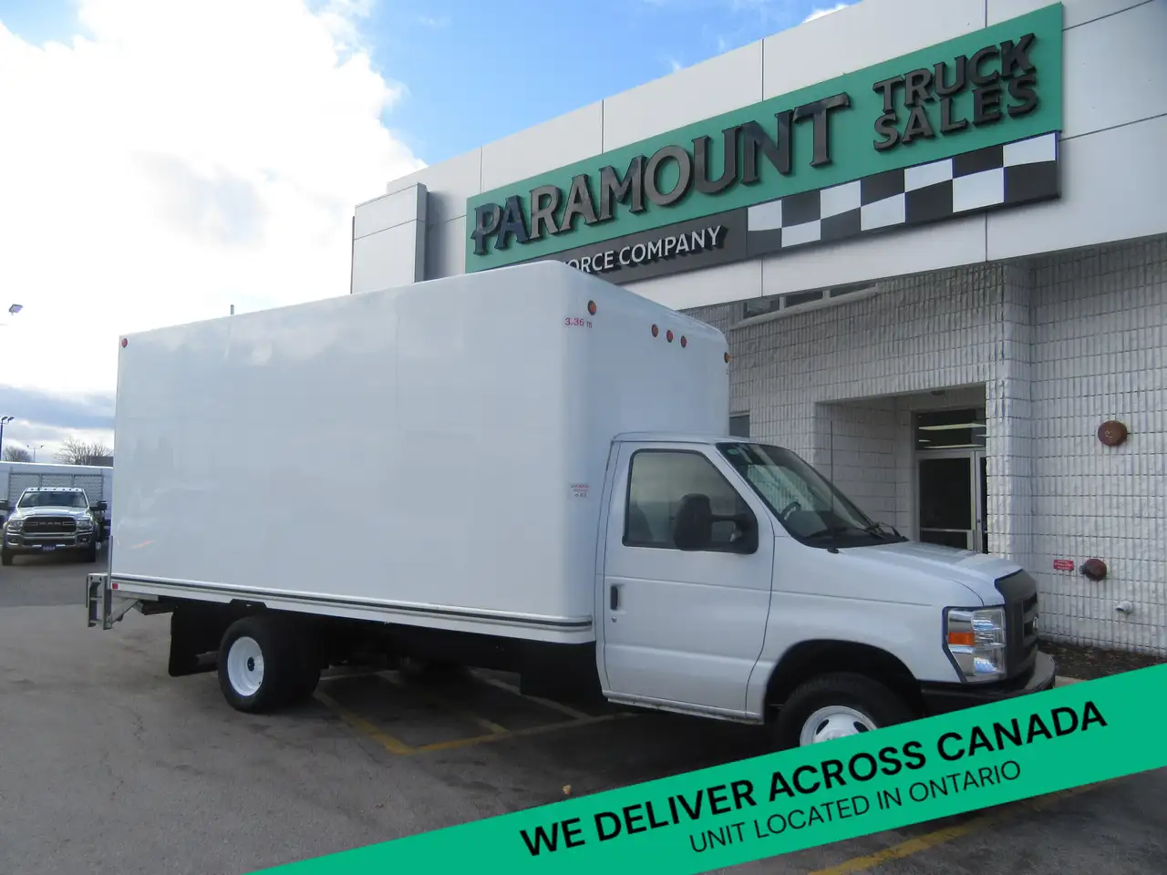 2025 Ford E-450 Super Duty DRW