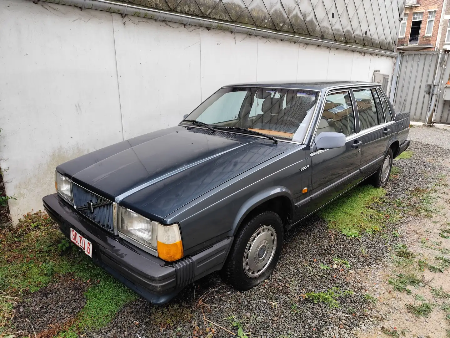 Volvo 740 740 GL Bleu - 2