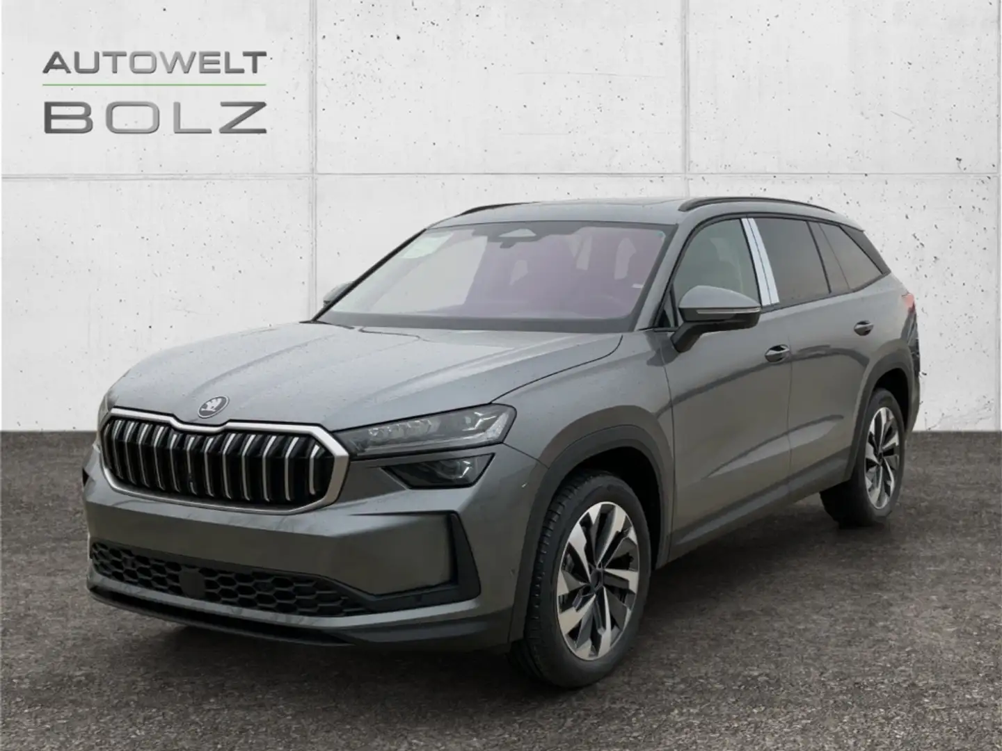 Skoda Kodiaq Selection 1.5 TSI HUD Navi digiCock Panodach 360 K Grau - 1