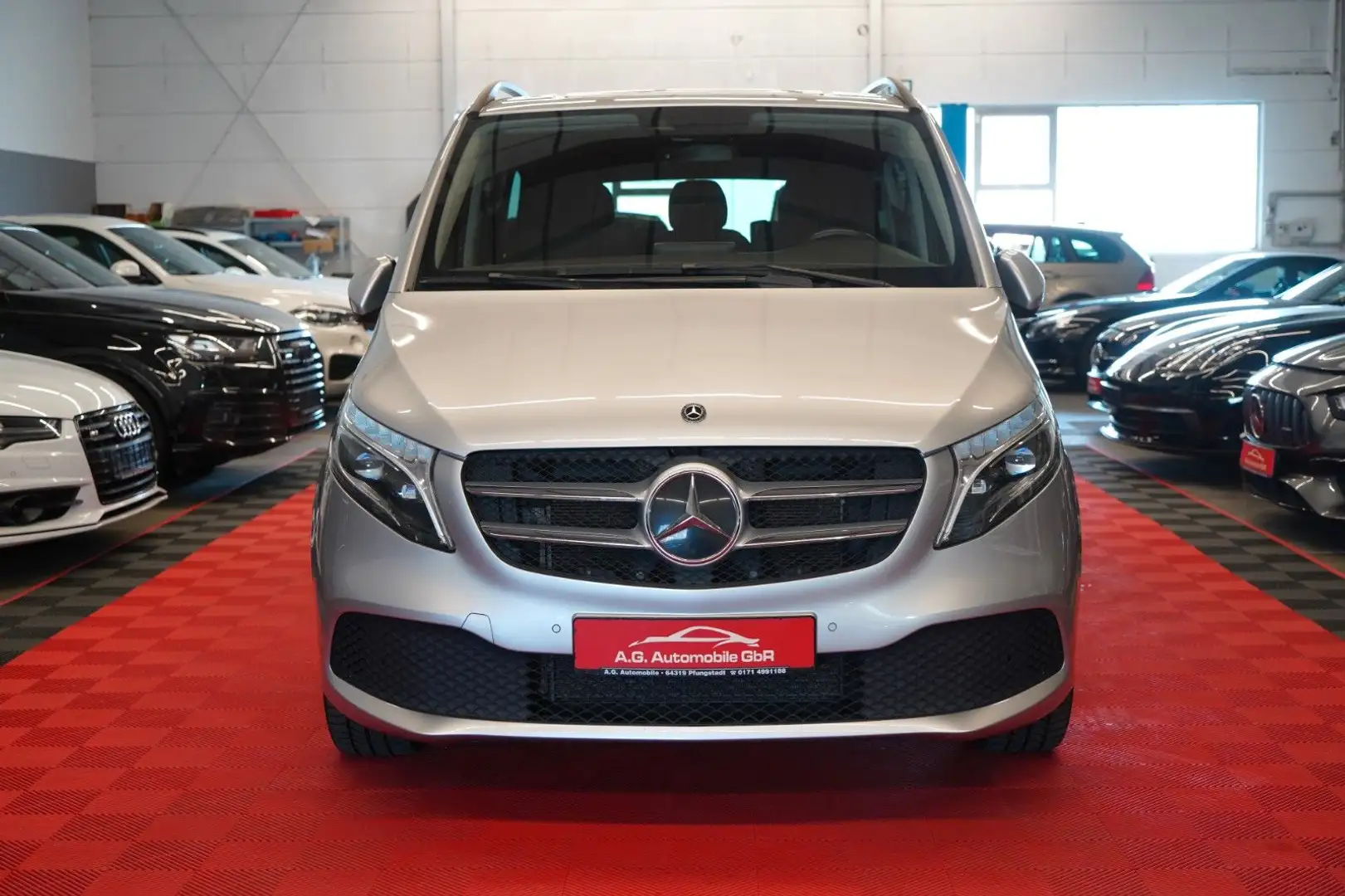 Mercedes-Benz V 250 d 4 Matic Lang 2.Hand*8Sitz*LED*Acc*Spur* Silber - 2
