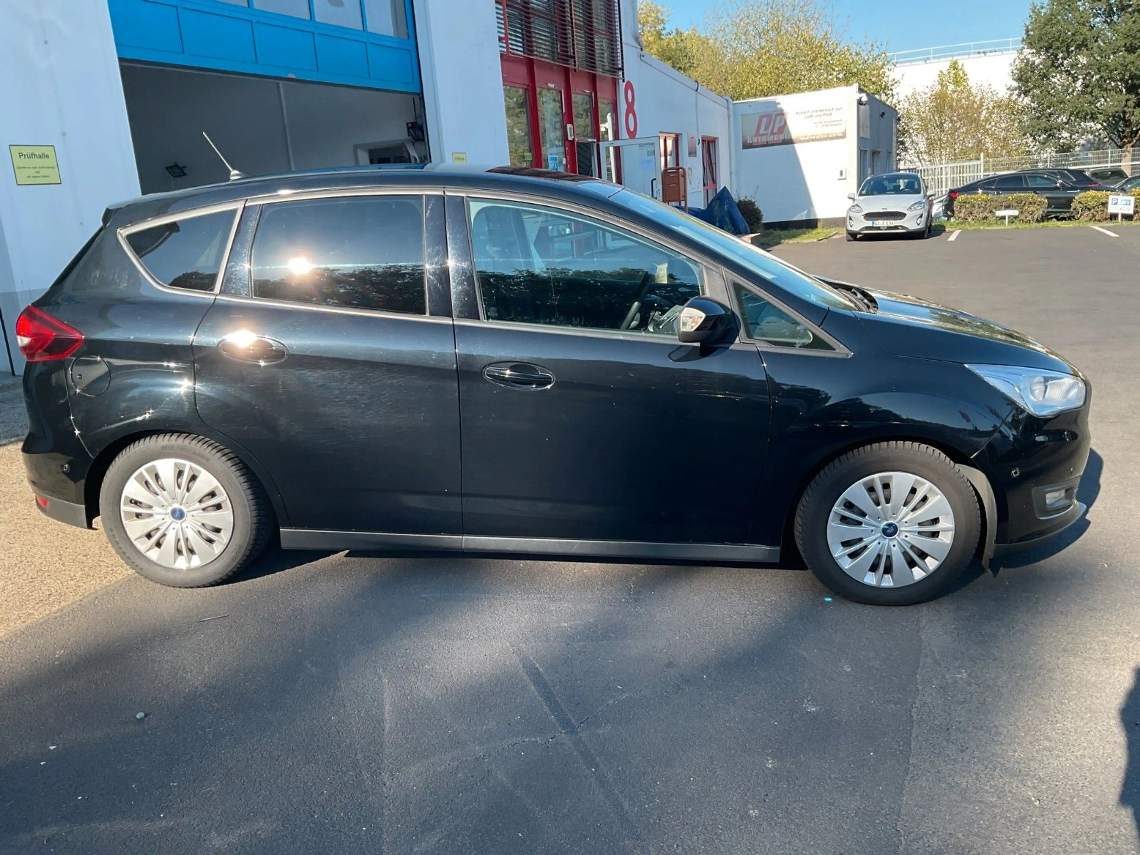 Ford C-Max 1.5 Navi Klima Kamera Tempomat — photo 4
