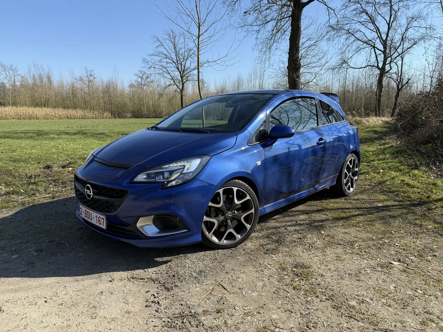 Opel Corsa 1.6 Turbo OPC Bleu - 1