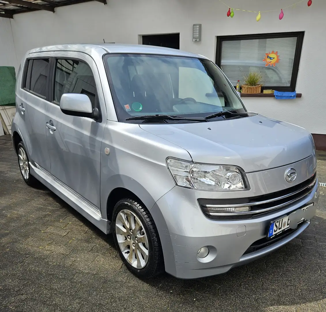 Daihatsu Materia Materia 1.3 Behindertengerecht umgebaut, 14.200 km Zilver - 2