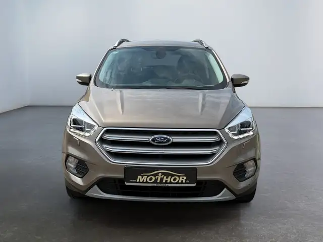 Ford Kuga view 6