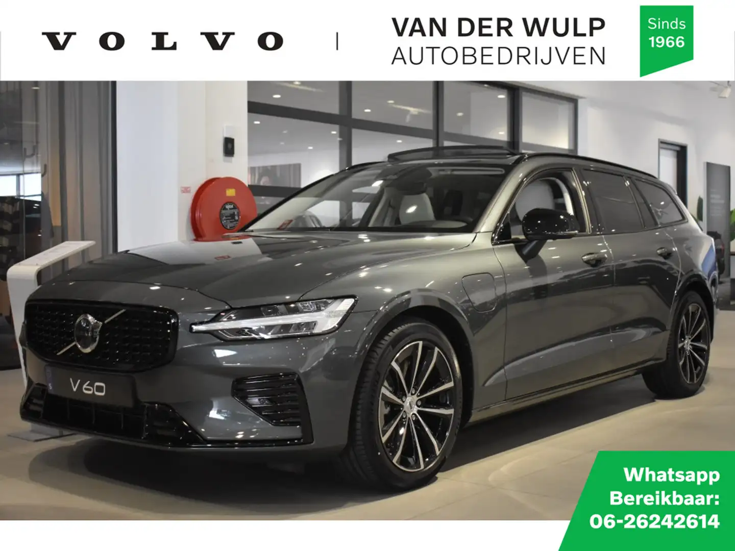 Volvo V60 T6 350pk AWD Plus Dark | Premium | Extra getint gl Groen - 1
