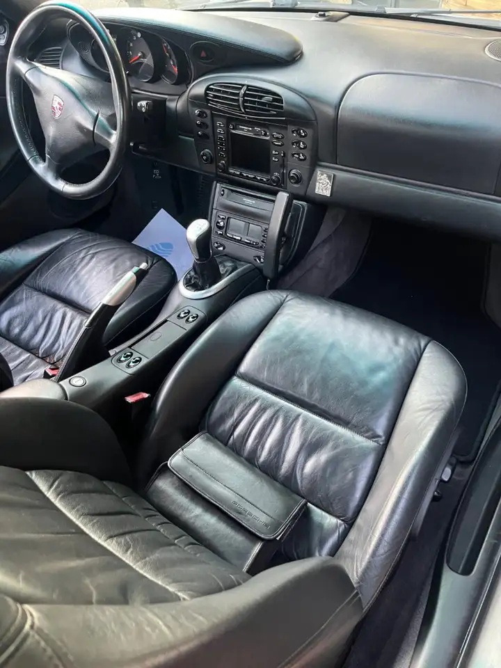 Porsche 996 3.4L Cabriolet Carrera 4 BV6, foto 10
