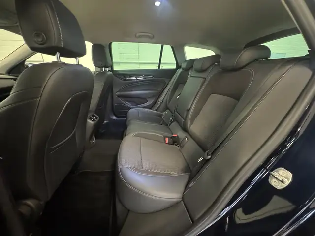 Opel Insignia view 13