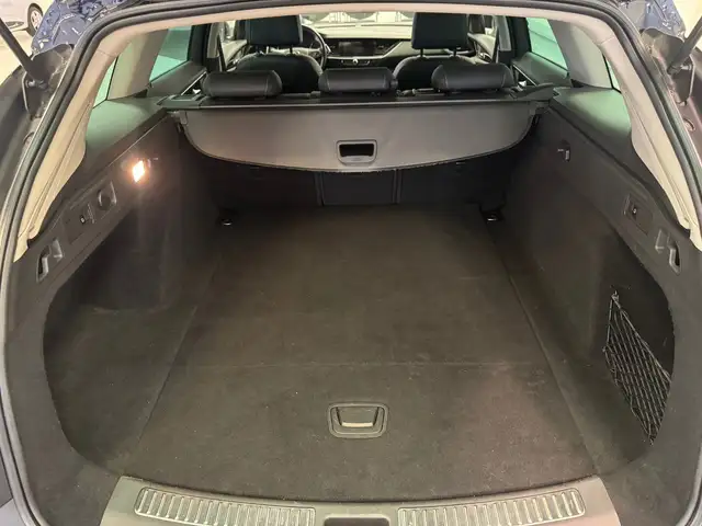 Opel Insignia view 14