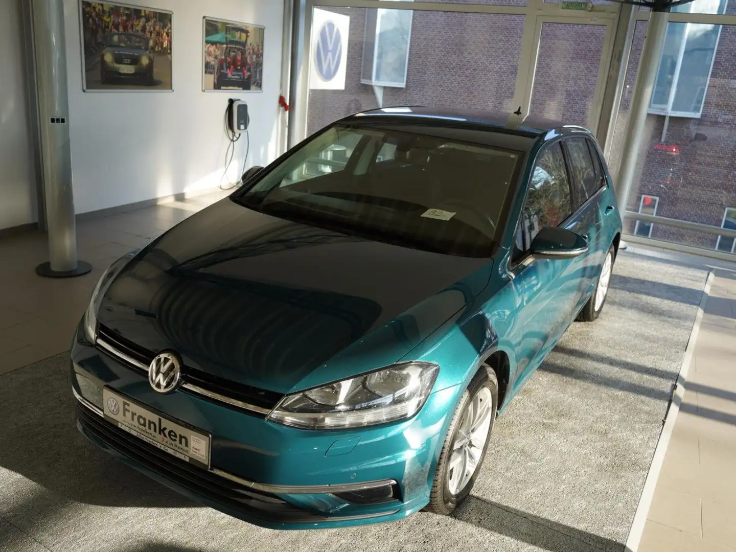 Volkswagen Golf Comfortline TSI BMT SITZH PDC KLIMA Bluetooth Groen - 2