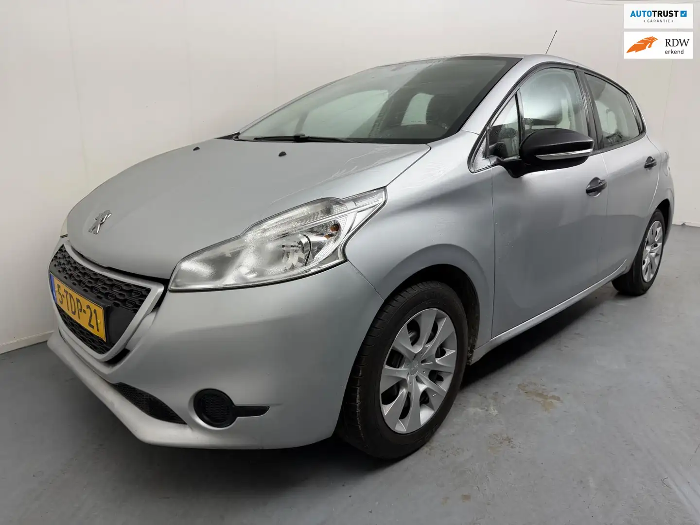Peugeot 208 1.0 VTi Access # Airco # Nieuwe distributie # Deal Grau - 1