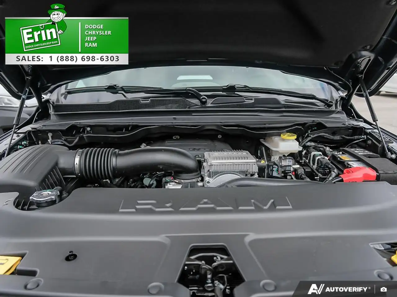 RAM 1500 снимка RAM 1500