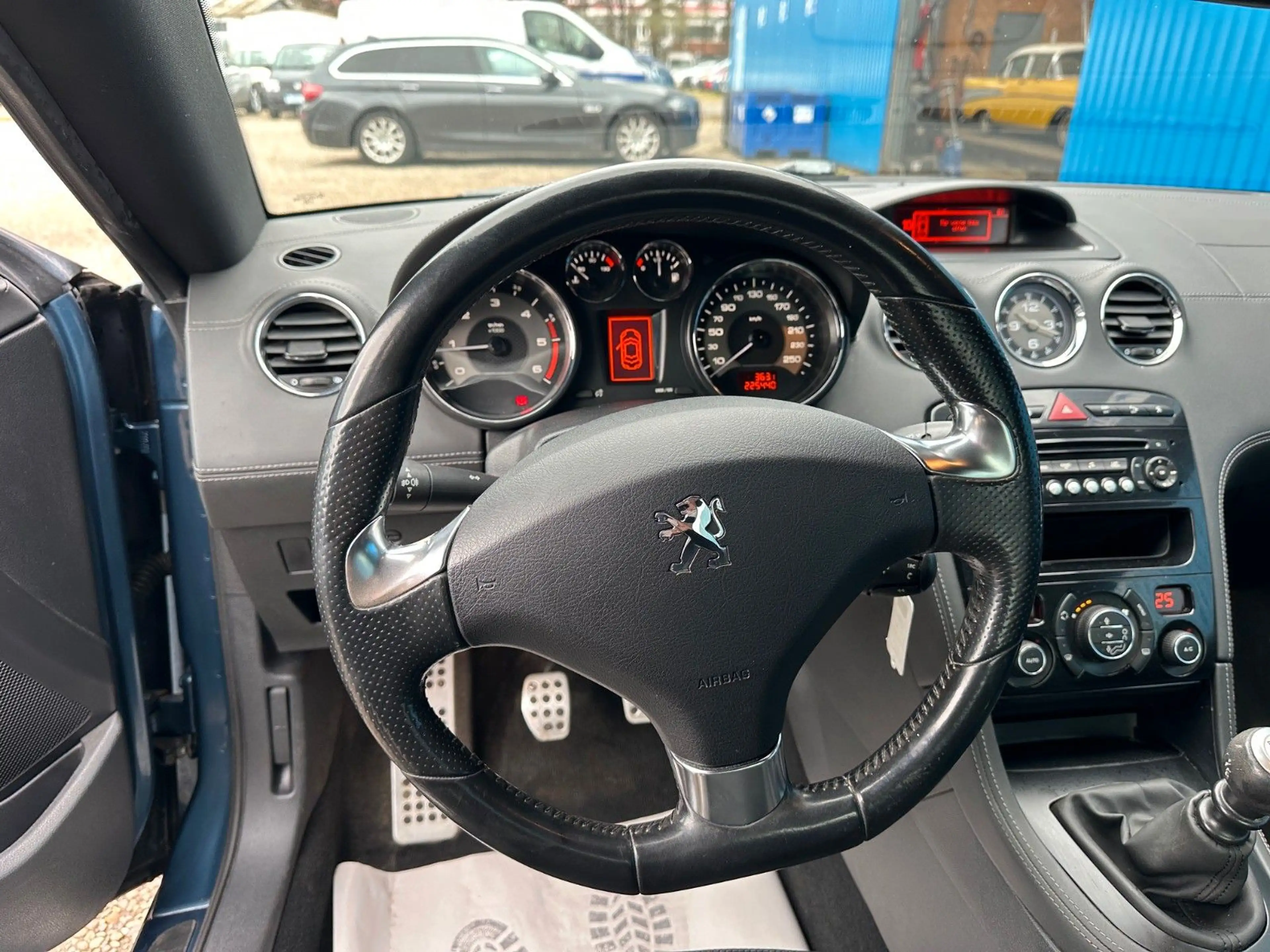 Peugeot RCZ Basis**Allwetter*PDC**1.HAND** — photo 12