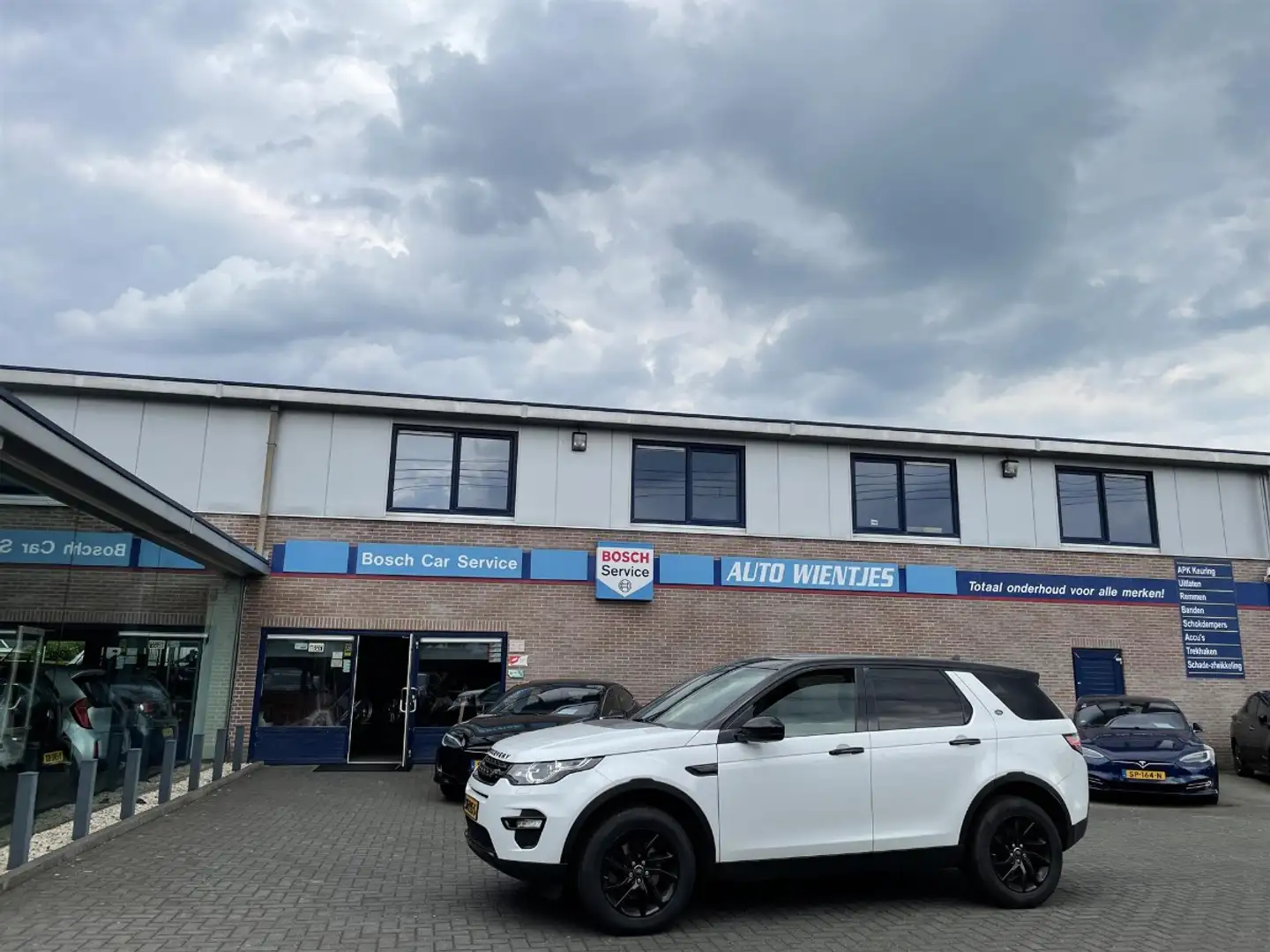 Land Rover Discovery Sport MOTOR PROBLEM | 2.0 eD4 SE | LEER | PANO Weiß - 1