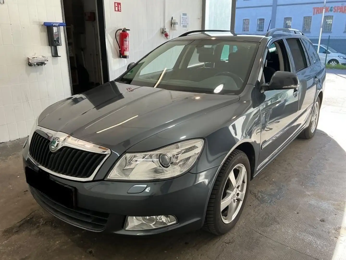 Skoda Octavia 1.4 TSI Family*Xenon*SHZ*PDC*1.Hand*Tempomat Gris - 1