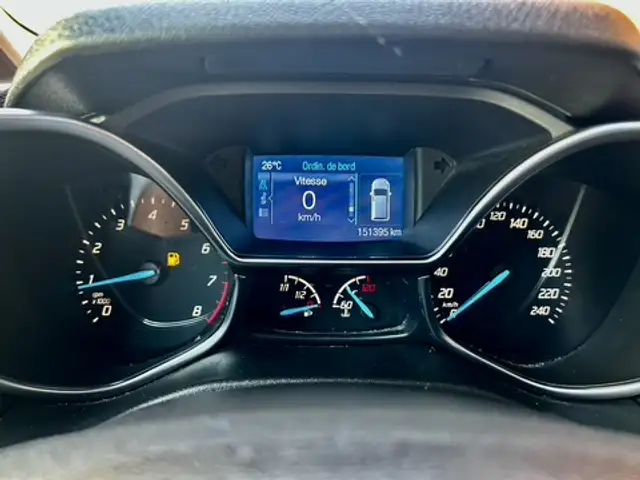 Ford Tourneo Connect view 13