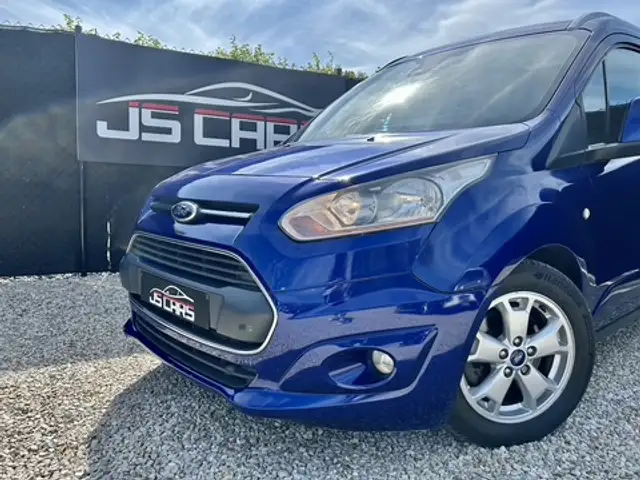 Ford Tourneo Connect view 3