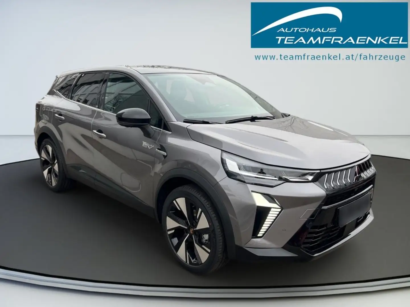 Mitsubishi Grandis 1,8 HEV Diamond C AT 26 Grau - 2