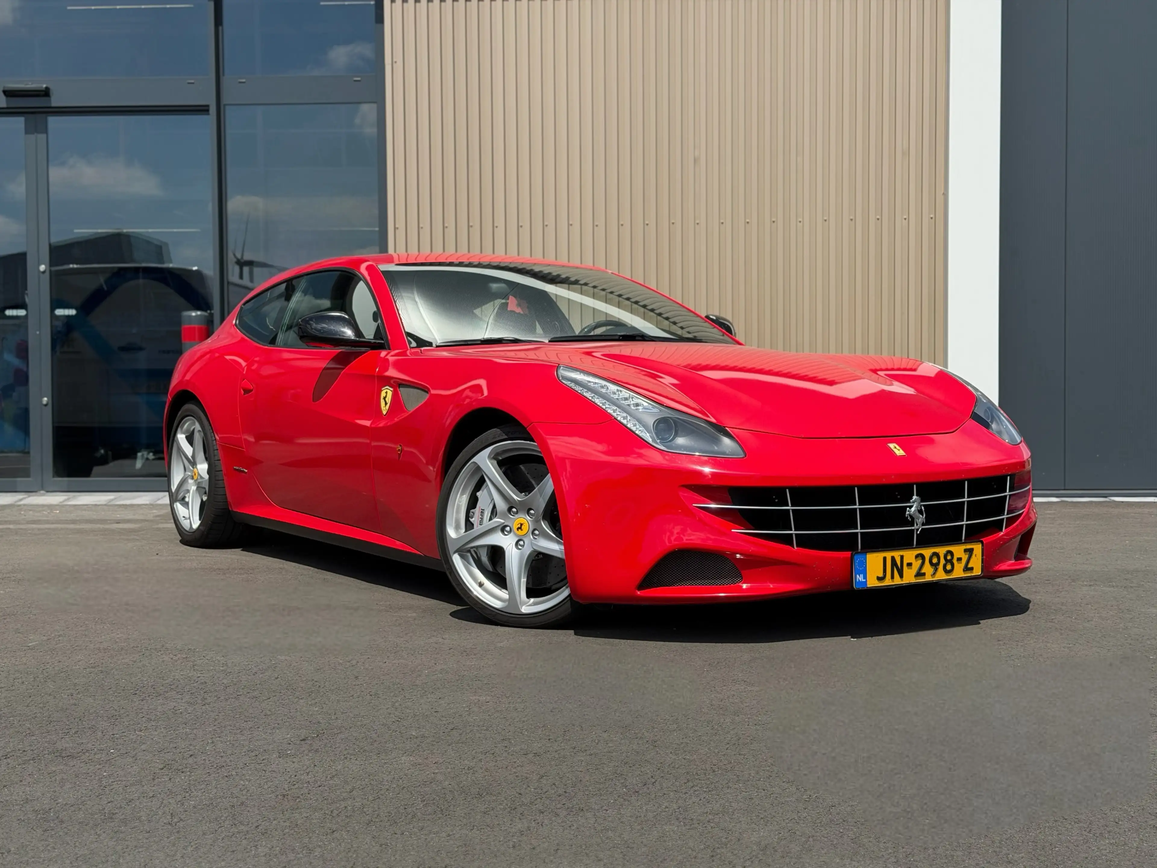 Ferrari FF 6.3 V12
