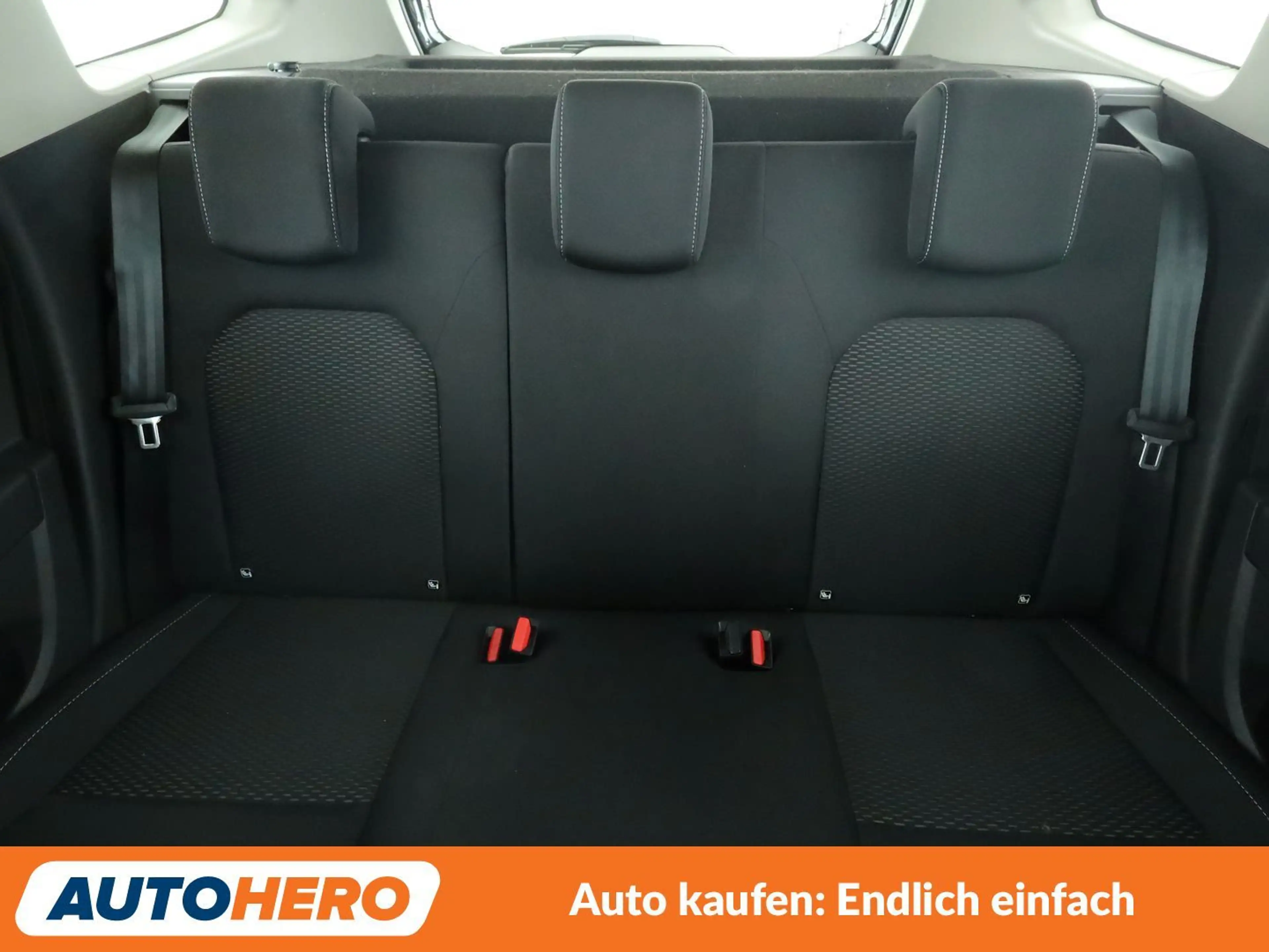 Dacia Duster 1.0 TCe Comfort *NAVI*TEMPO*PDC*SHZ* — photo 15