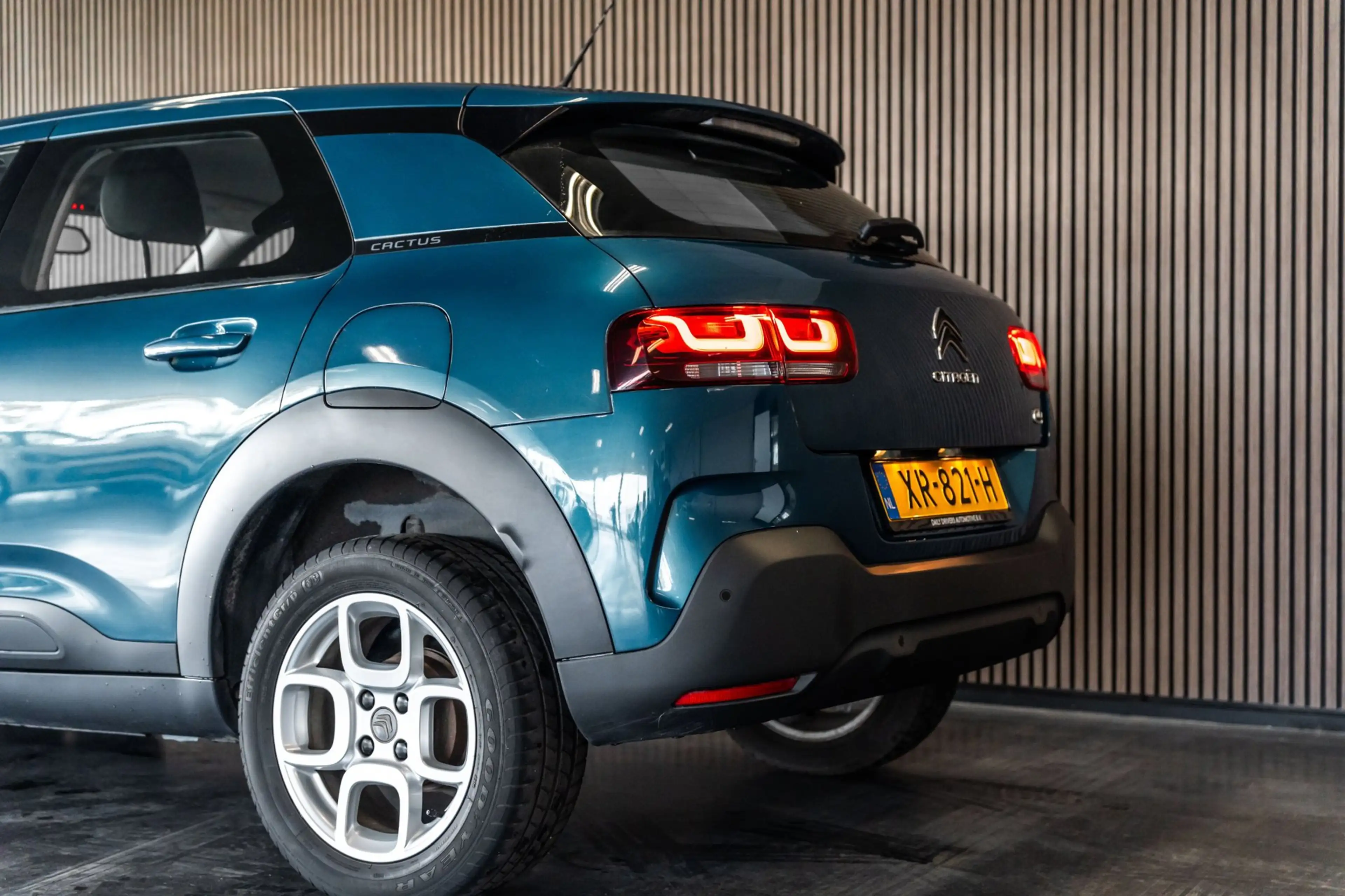 Citroen C4 Cactus 1.2 PureTech Feel I CARPLAY I AIRCO I NAP — photo 9