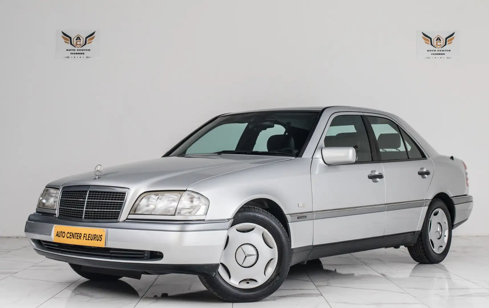 Mercedes-Benz C 250 Turbo Elegance Argintiu - 1