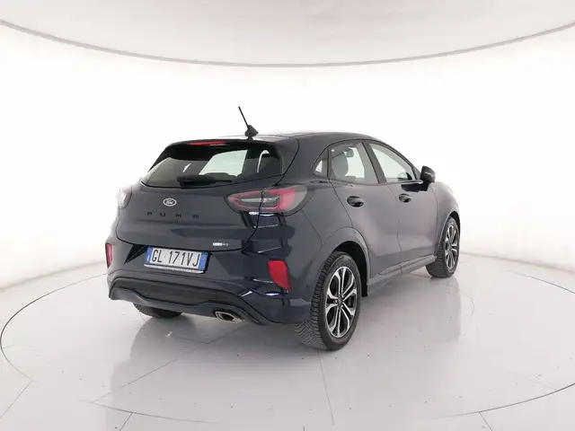 Ford Puma view 2